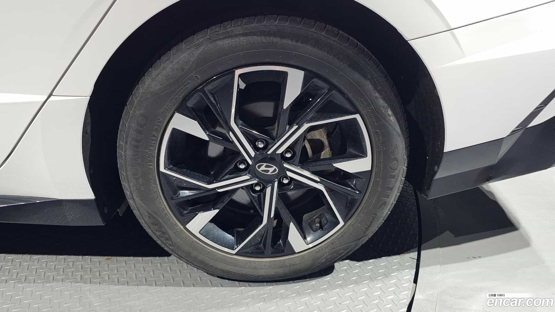 Sonata Hyundai 2023.10-OUTER-005