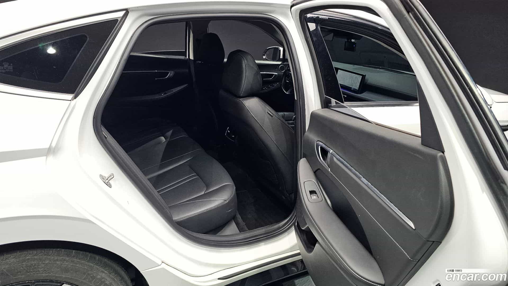 Sonata Hyundai 2023.10-OPTION-015
