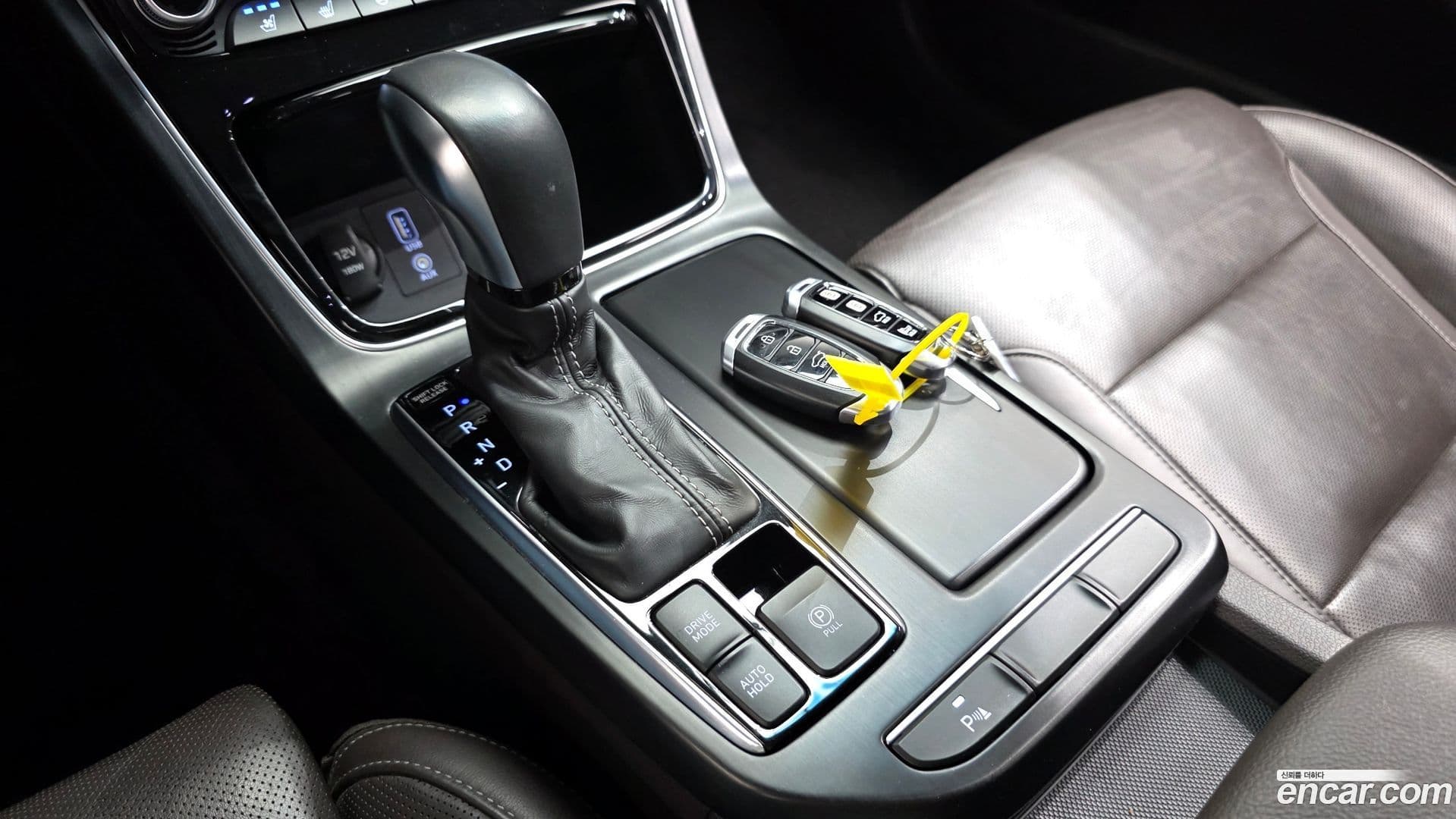 Main__Slider__Photo:Grandeur Hyundai 2017.2-8