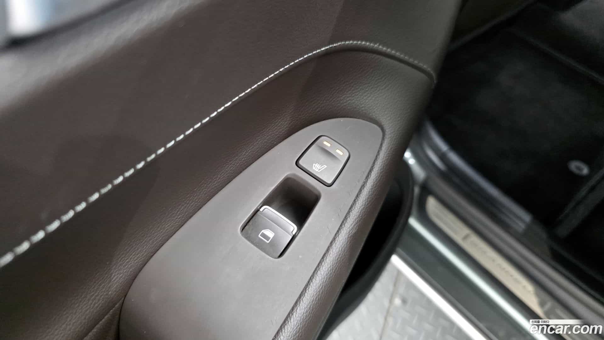 Grandeur Hyundai 2017.2-OPTION-024