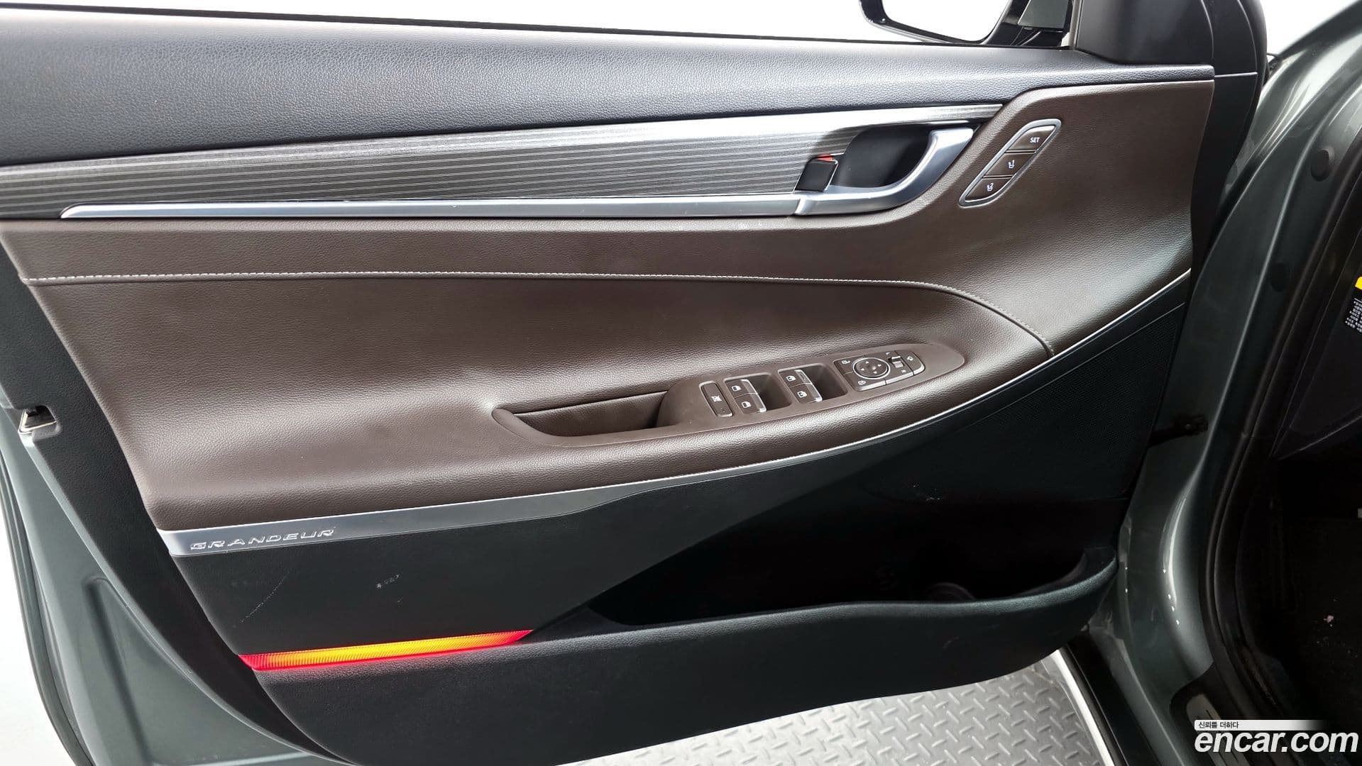 Main__Slider__Photo:Grandeur Hyundai 2017.2-23
