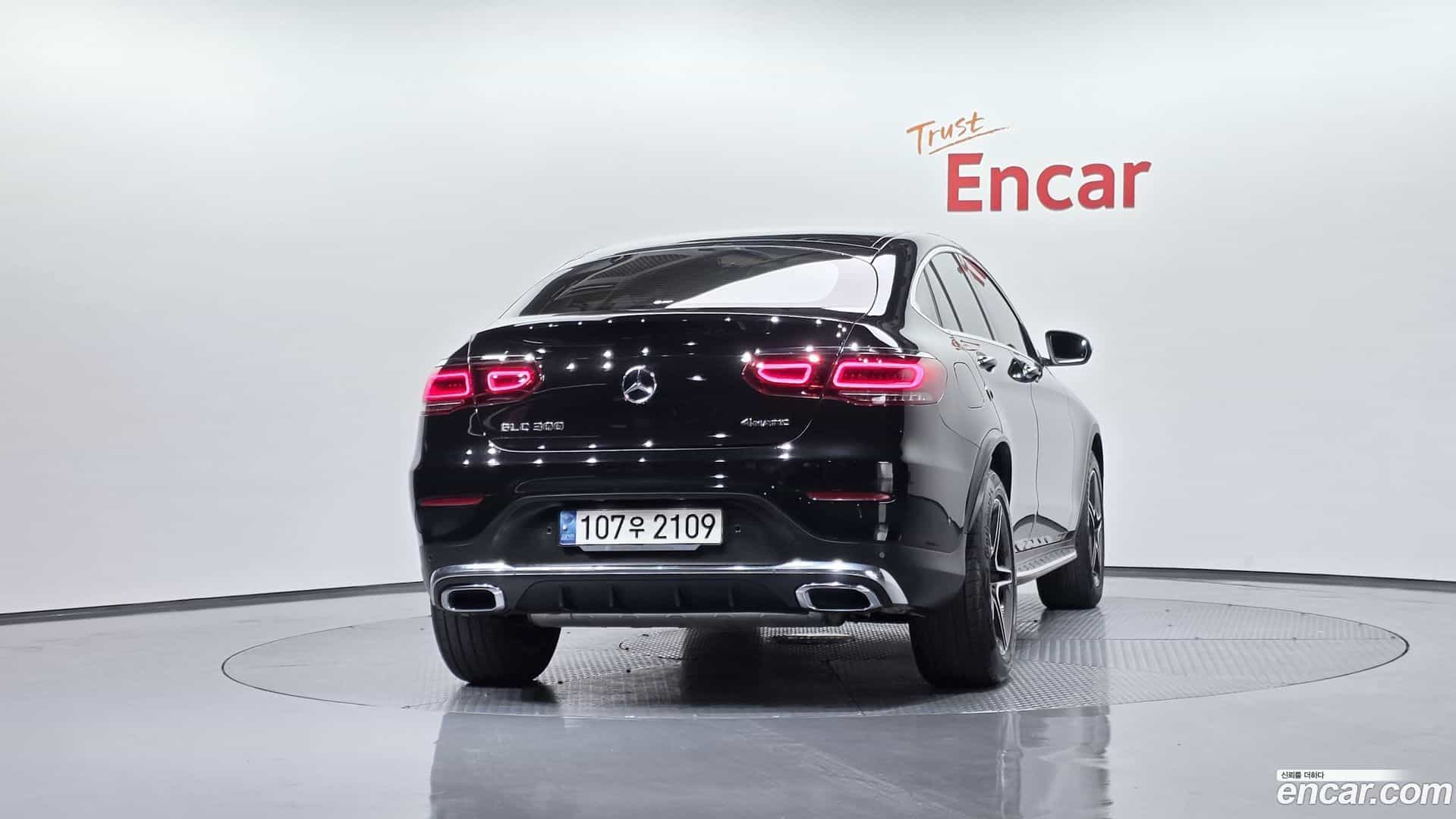GLC-Class Mercedes-Benz 2021.8-OUTER-004