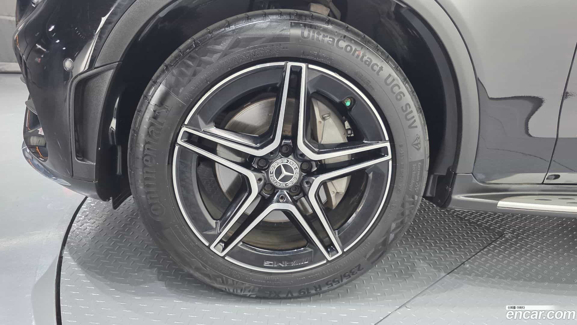 GLC-Class Mercedes-Benz 2021.8-OUTER-005