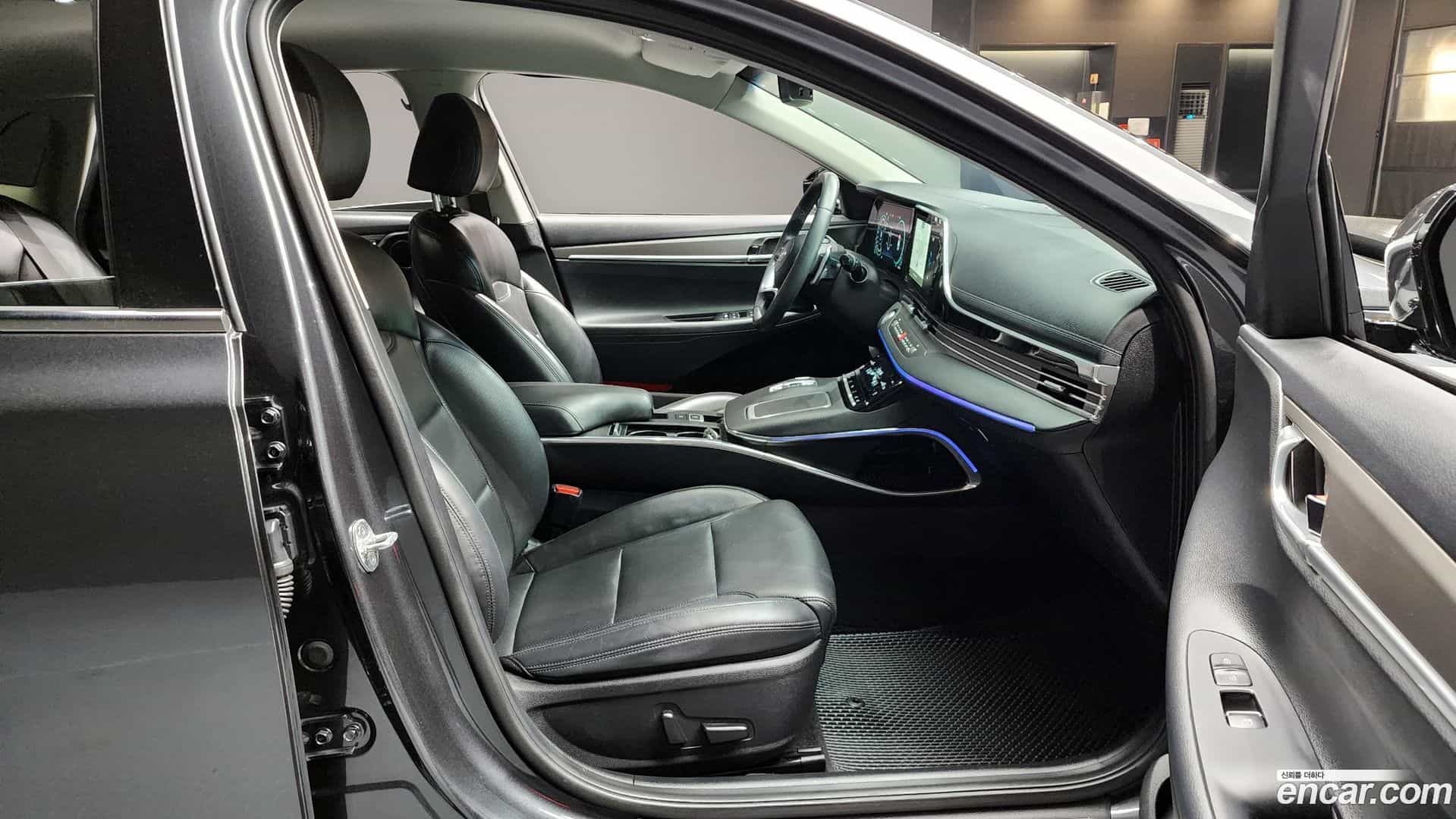 Grandeur Hyundai 2021.3-INNER-036