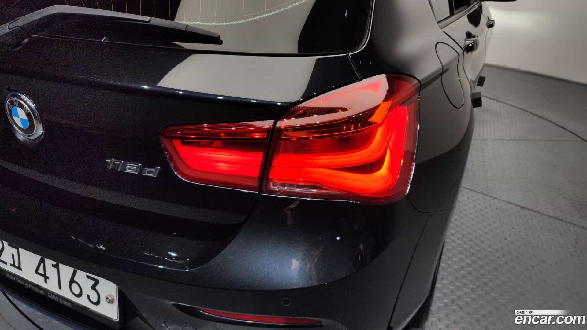 1-Series BMW 2018.11-OUTER-033