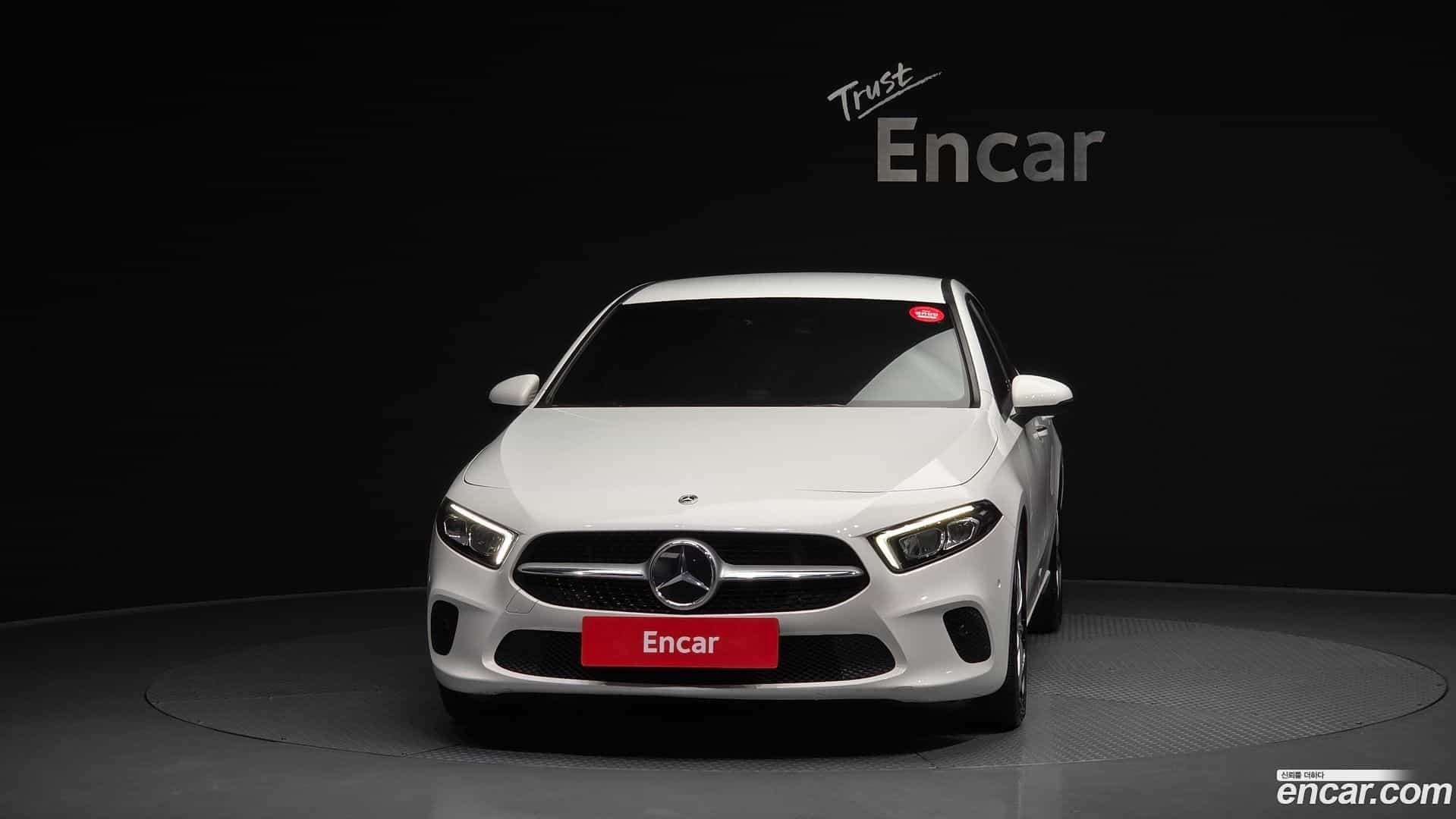 A-Class Mercedes-Benz 2020.2-OUTER-003
