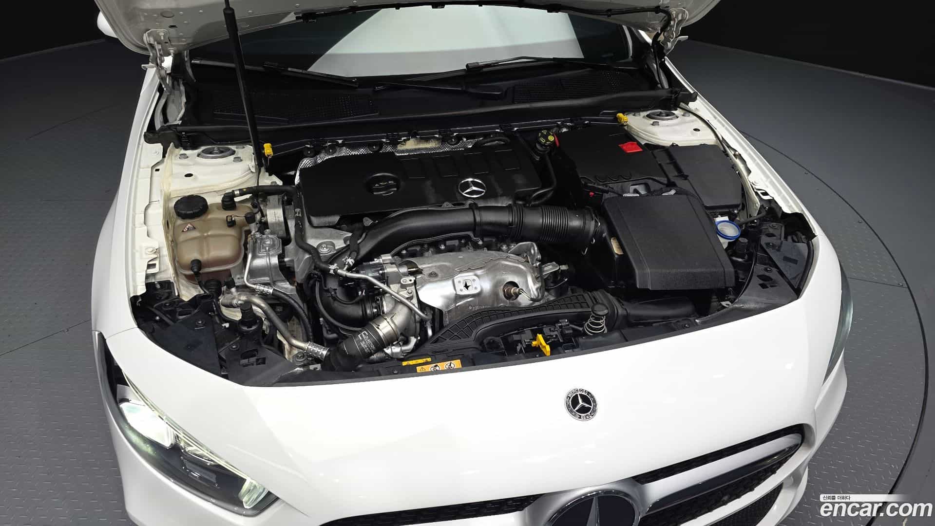 A-Class Mercedes-Benz 2020.2-OUTER-006