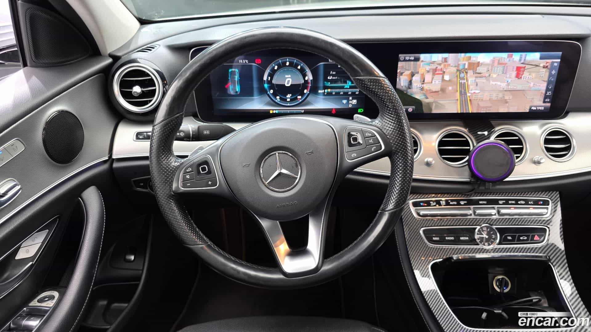 E-Class Mercedes-Benz 2017.4-OPTION-017