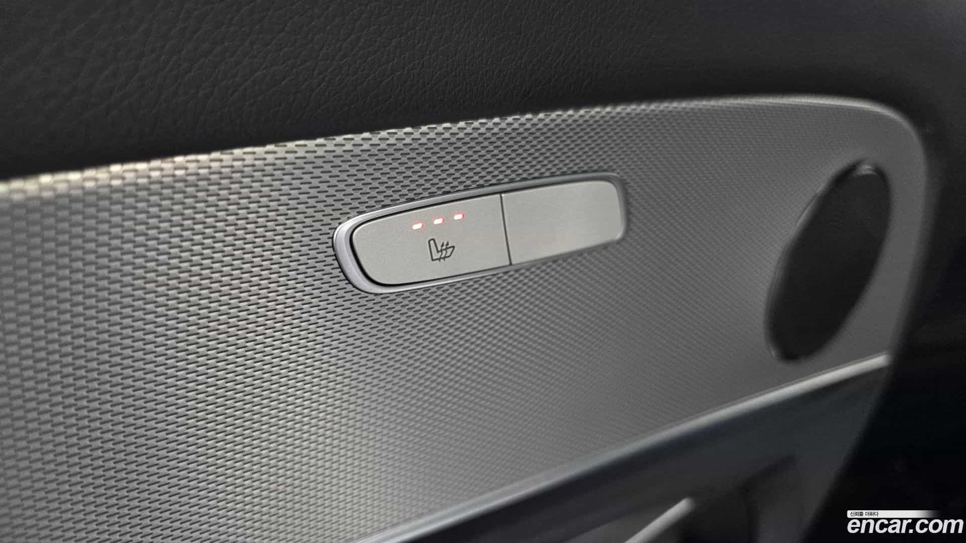 E-Class Mercedes-Benz 2017.4-OPTION-021
