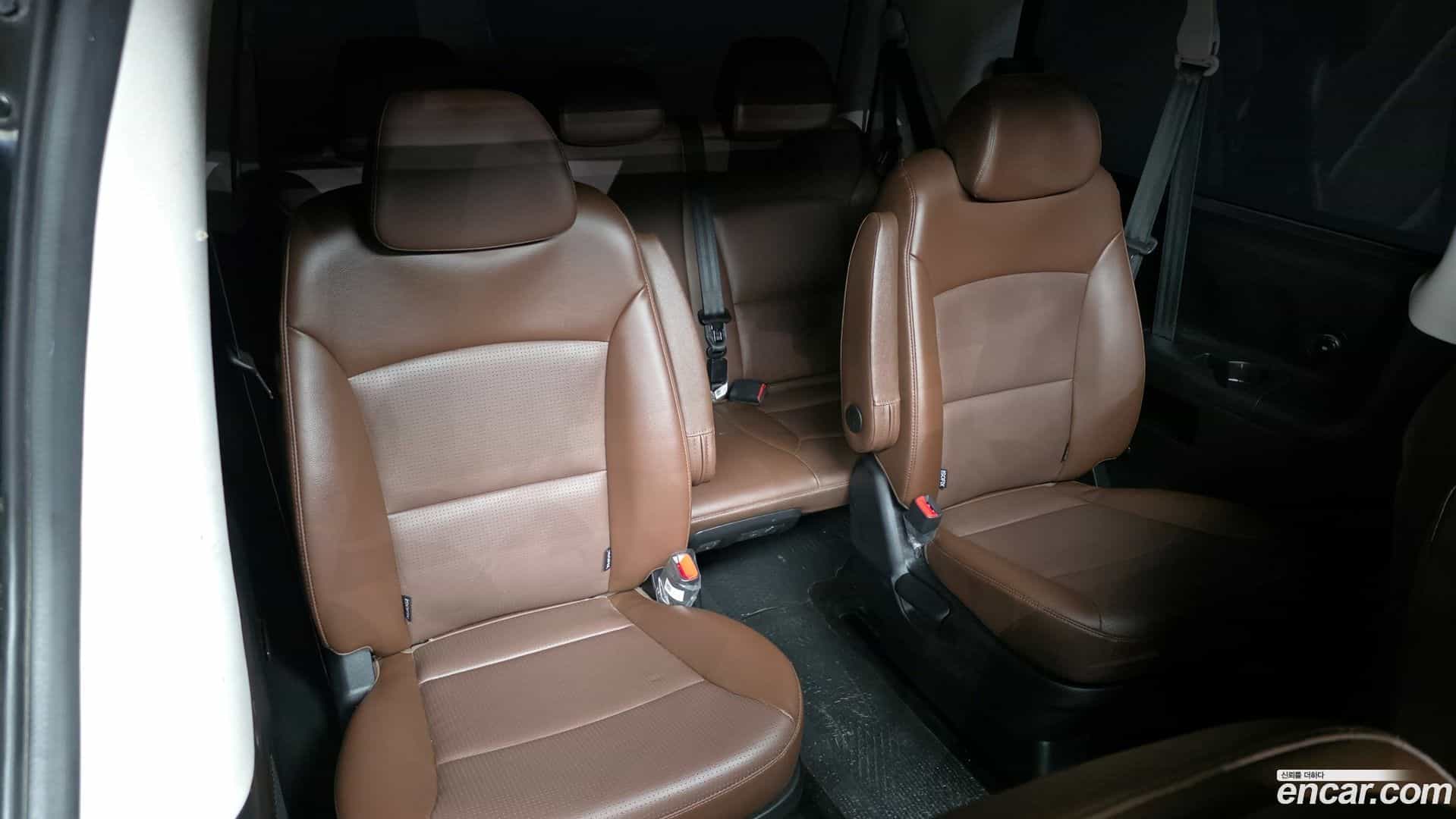 Starex Hyundai 2020.9-OPTION-017