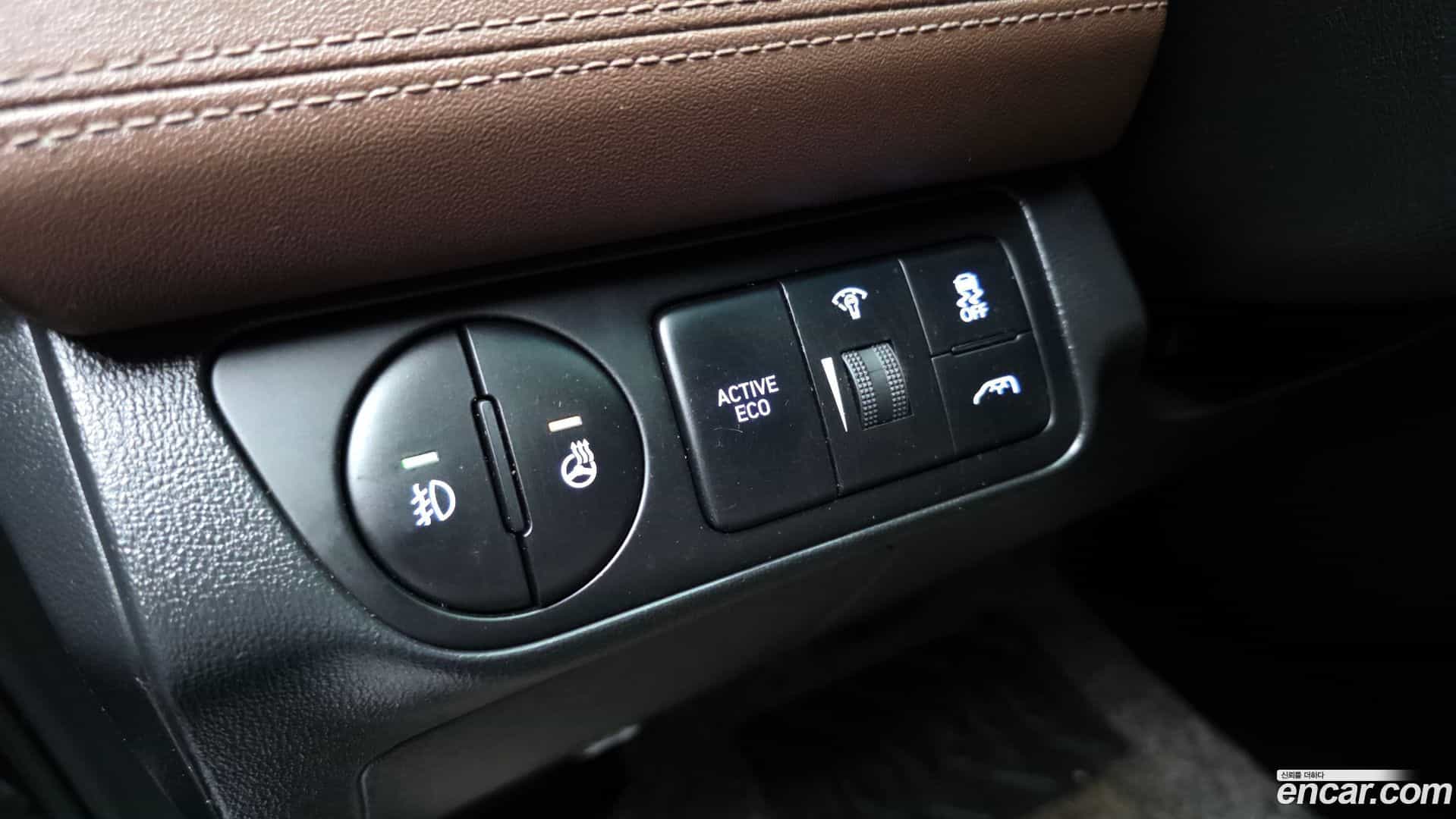 Starex Hyundai 2020.9-OPTION-022