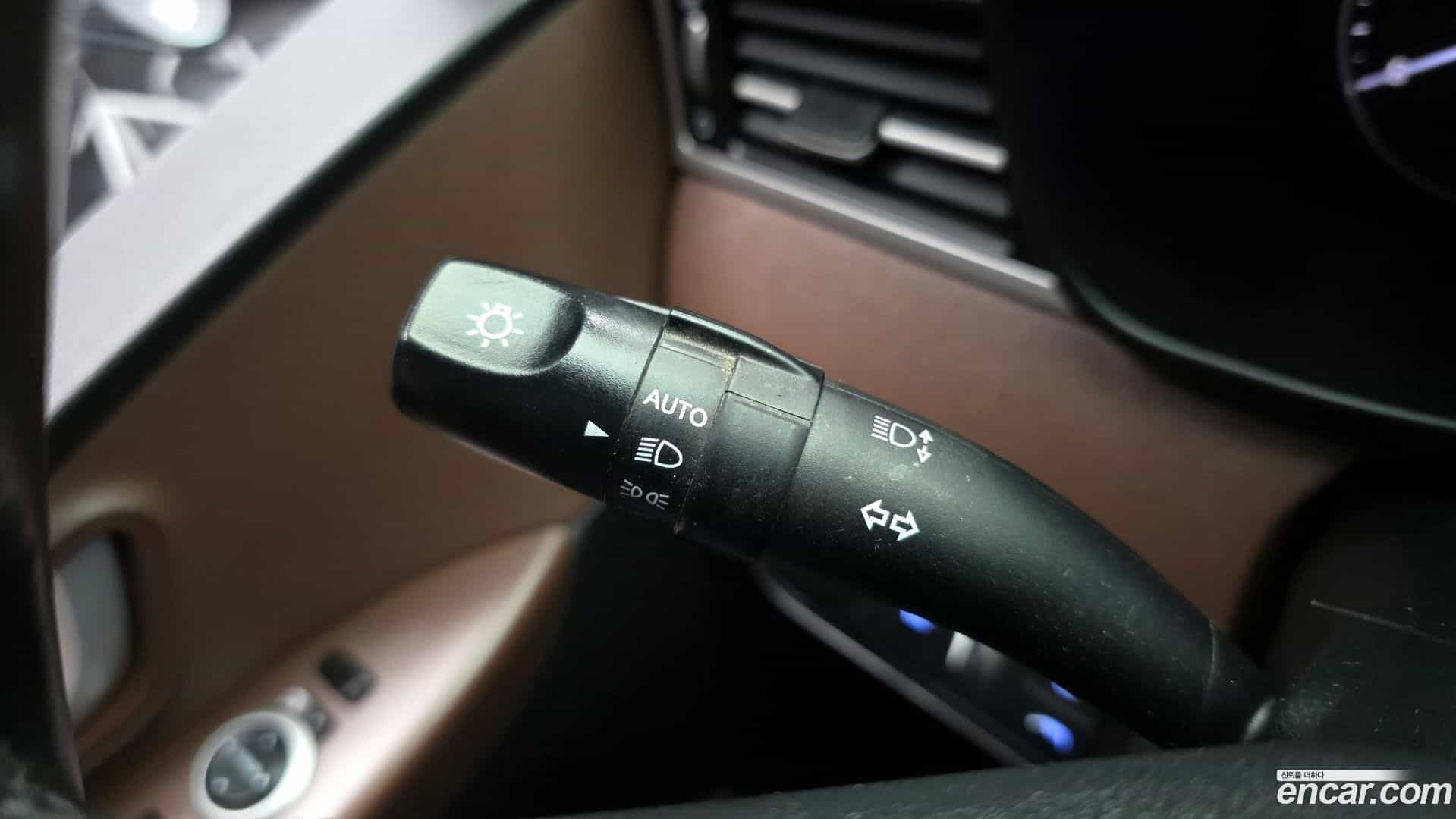 Starex Hyundai 2020.9-OPTION-045