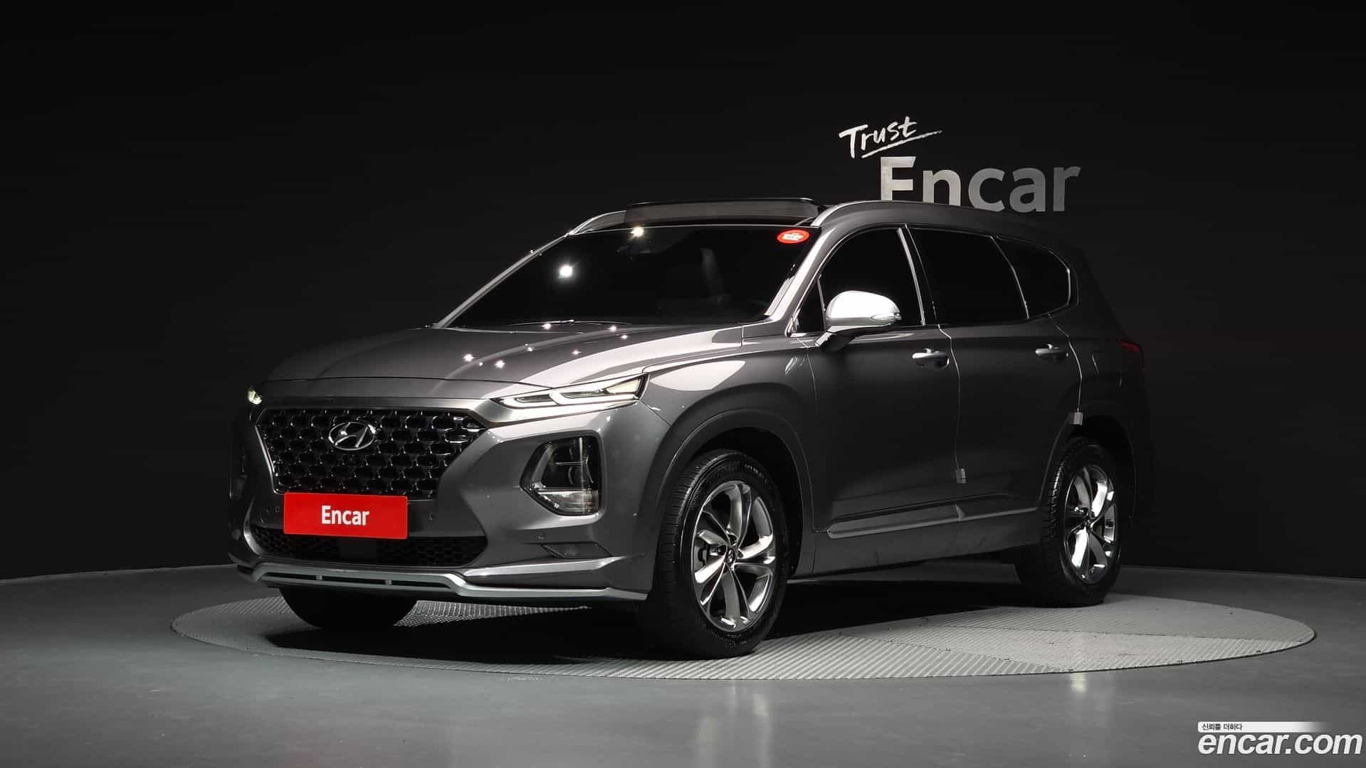Santafe Hyundai 2018.11-OUTER-001