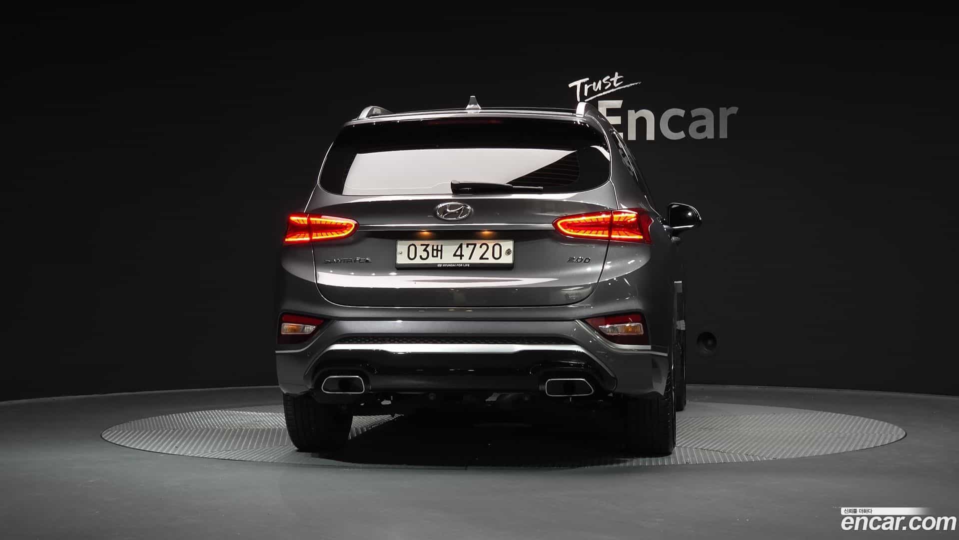 Santafe Hyundai 2018.11-OUTER-004