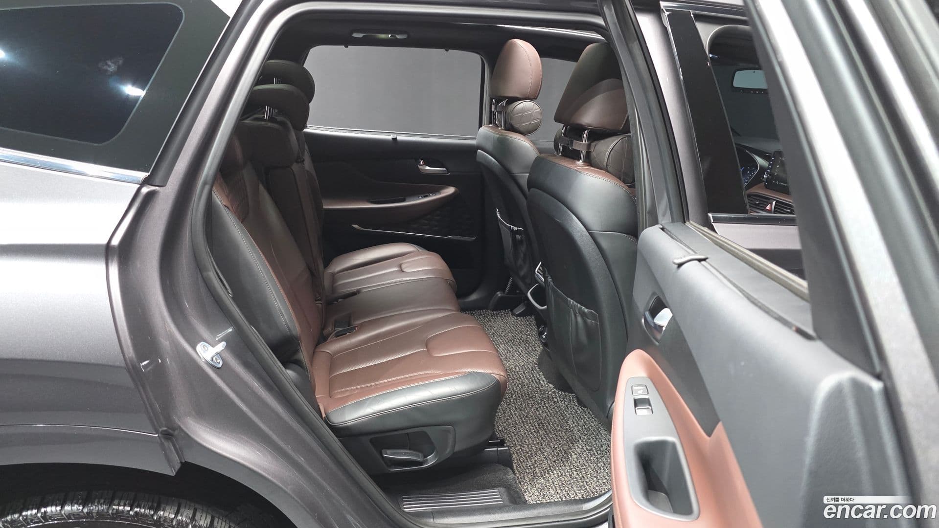 Main__Slider__Photo:Santafe Hyundai 2018.11-11