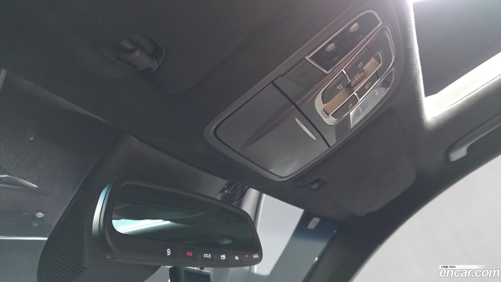 Main__Slider__Photo:Santafe Hyundai 2018.11-32