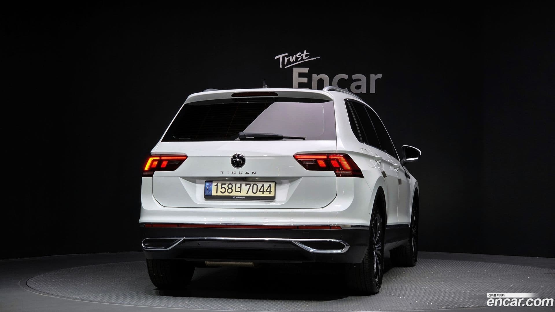 Main__Slider__Photo:Tiguan Volkswagen 2022.6-3