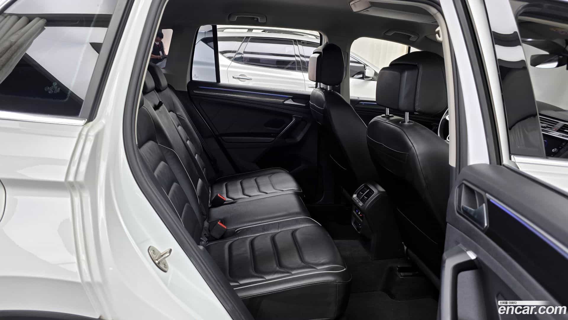 Tiguan Volkswagen 2022.6-OPTION-016