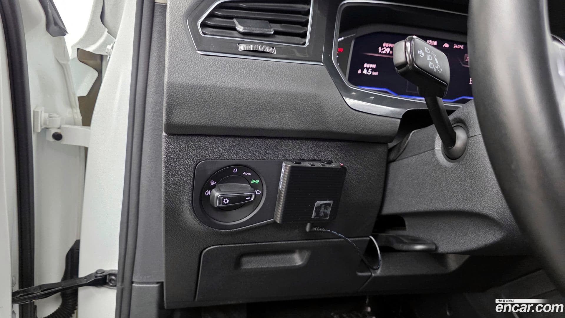 Main__Slider__Photo:Tiguan Volkswagen 2022.6-15