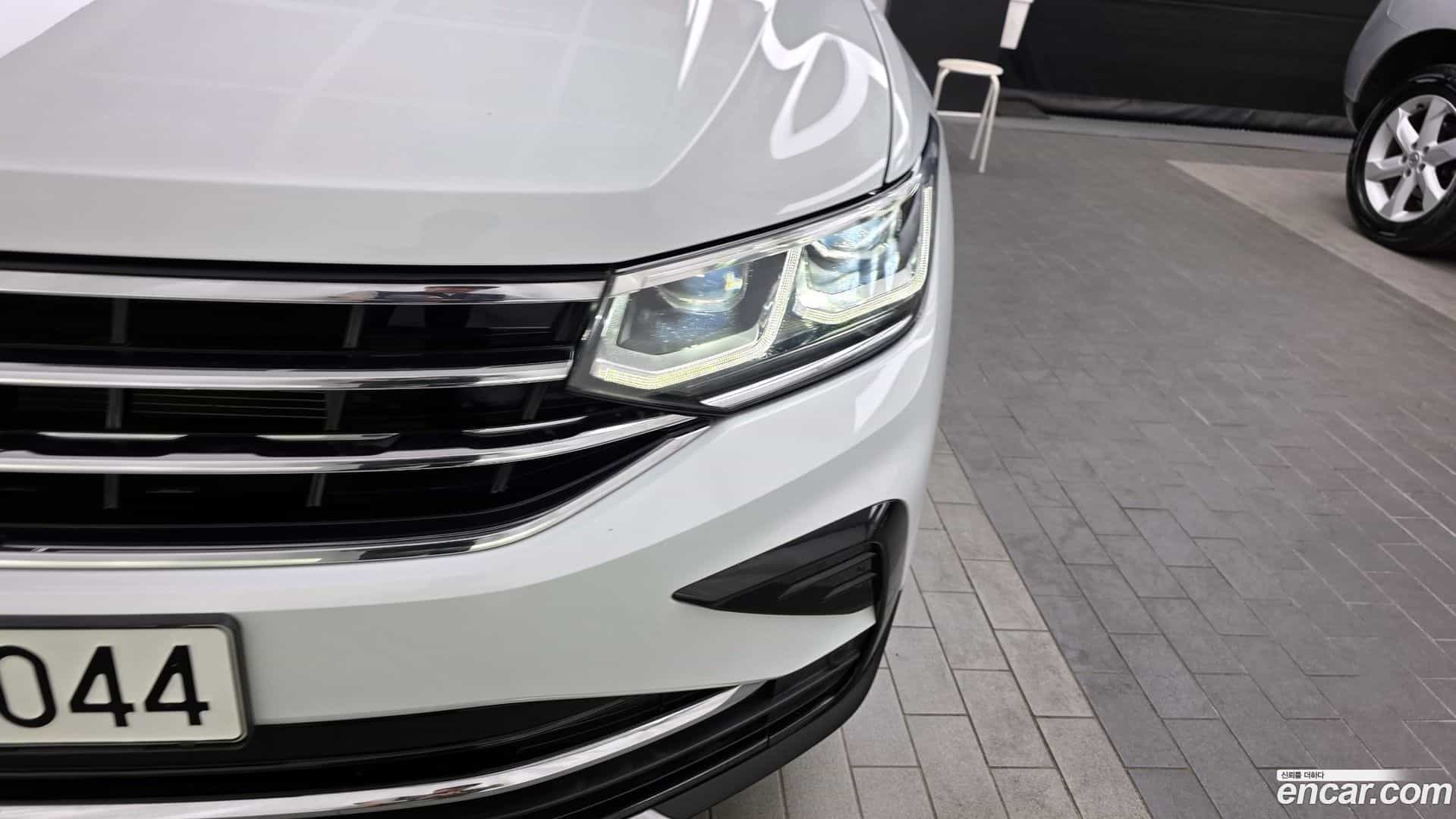 Tiguan Volkswagen 2022.6-OUTER-032