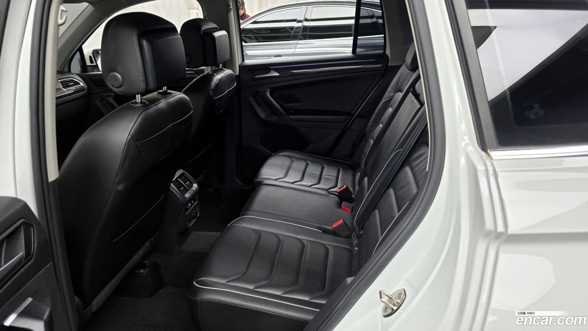 Main__Slider__Photo:Tiguan Volkswagen 2022.6-25