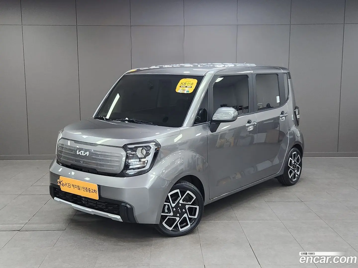Main__Slider__Photo:RAY Kia 2023.9-0