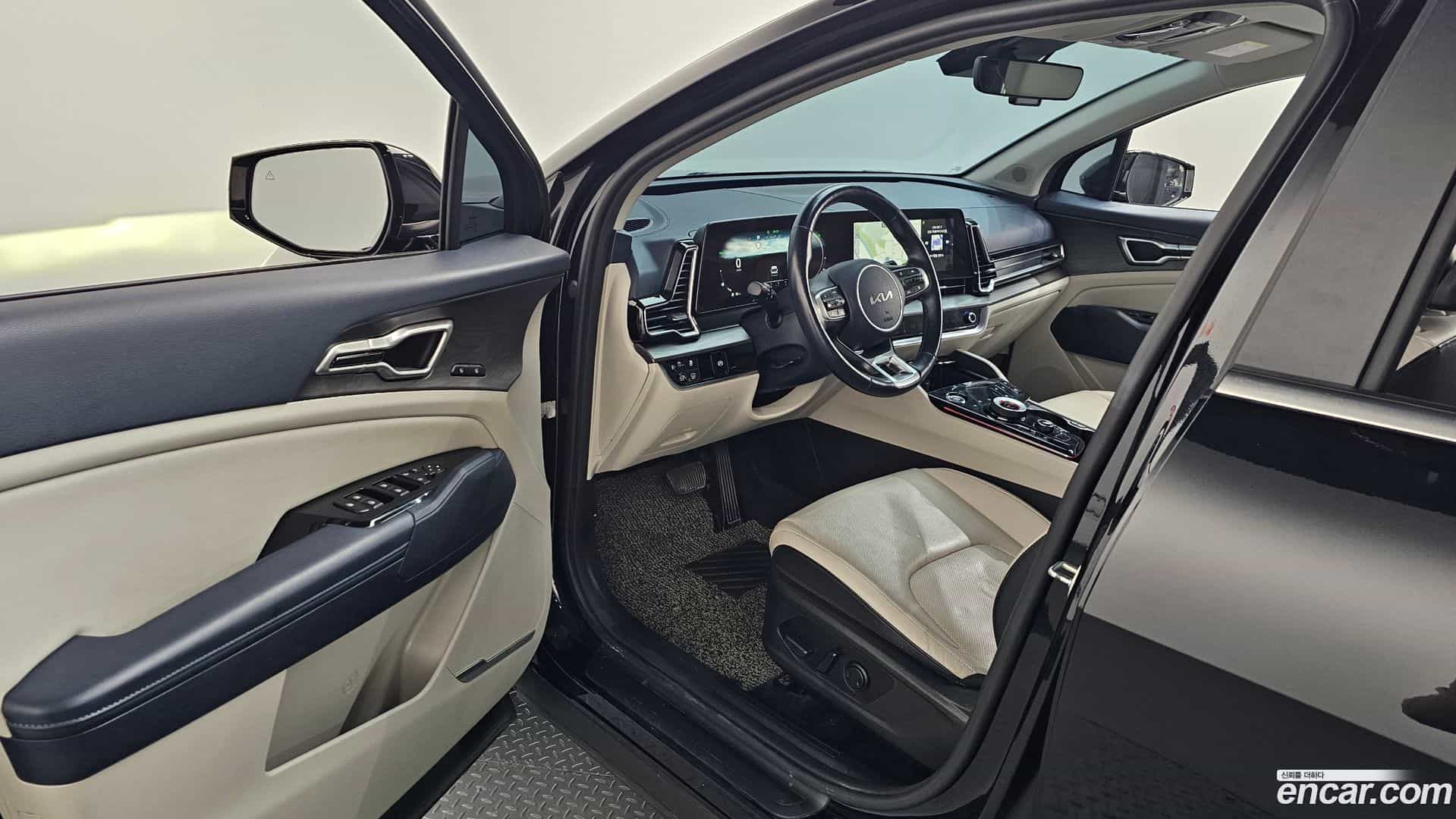 Sportage Kia 2022.2-INNER-010