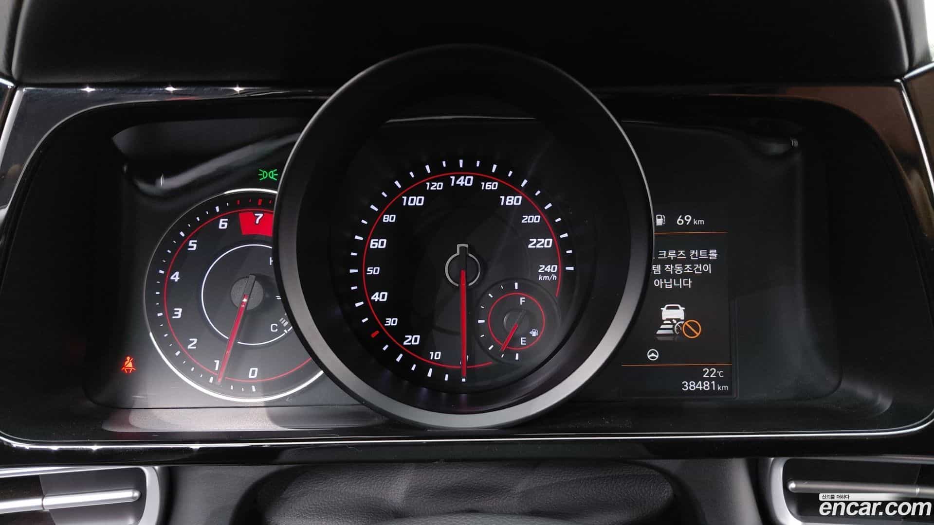 AVANTE Hyundai 2021.5-INNER-008