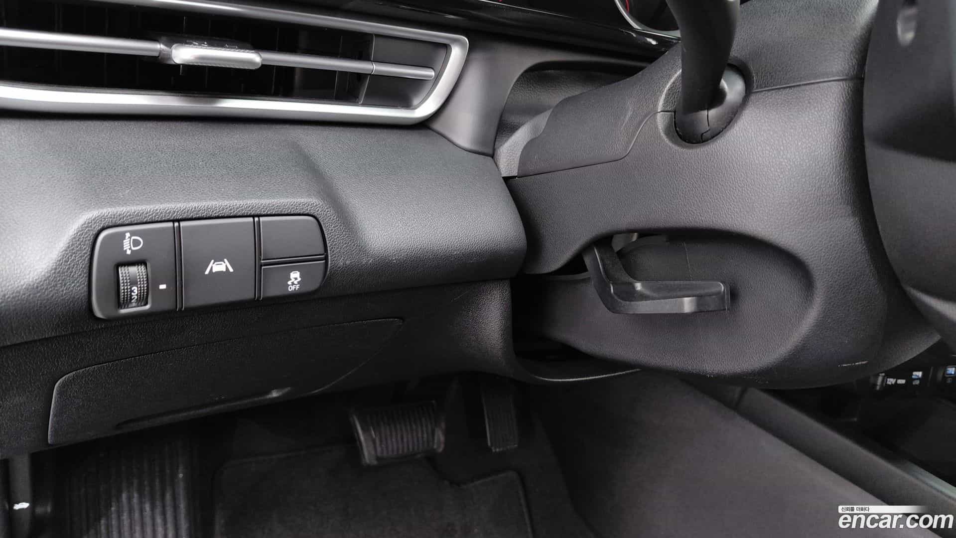 AVANTE Hyundai 2021.5-OPTION-024