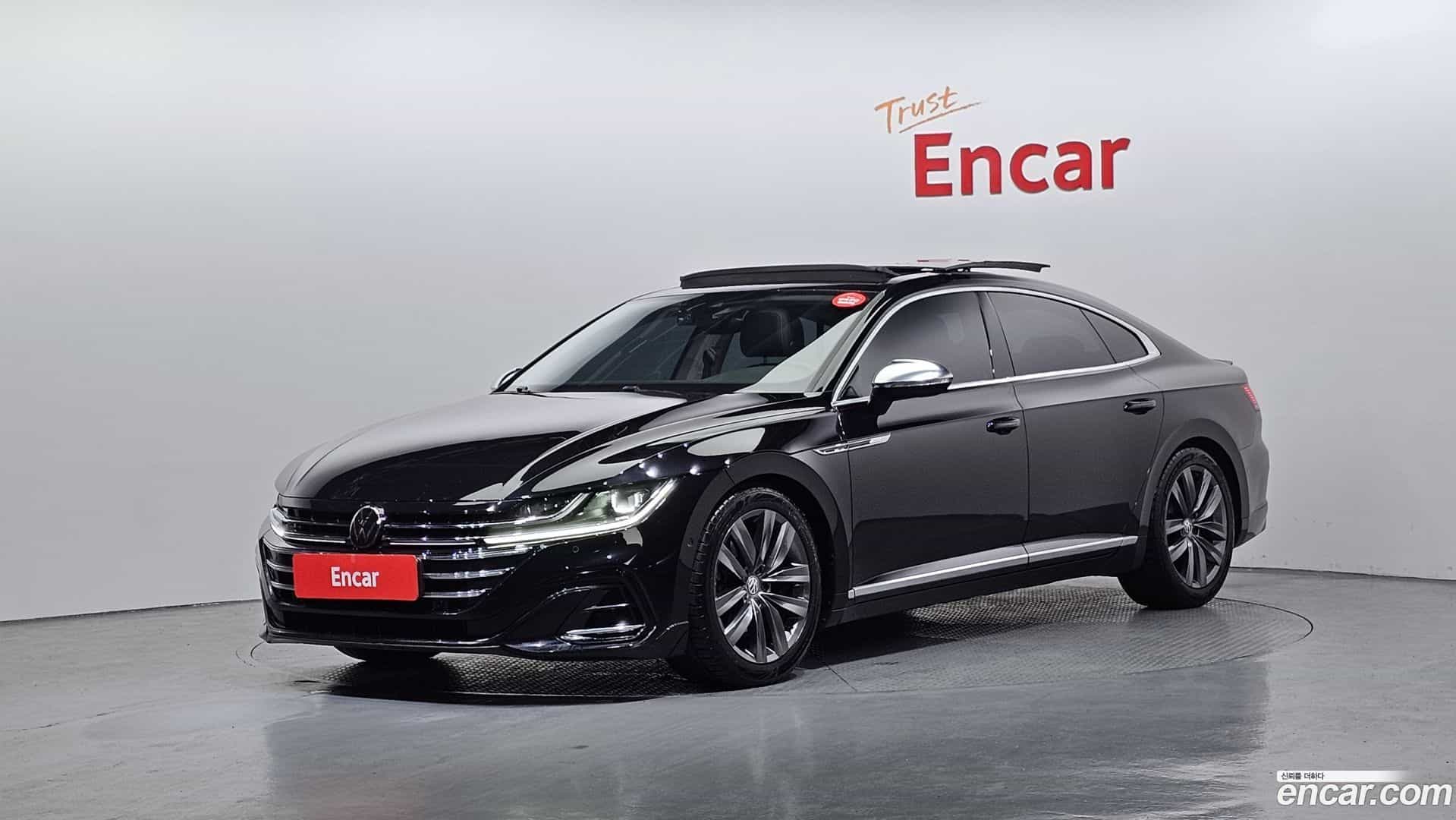 Arteon Volkswagen 2020.11-OUTER-001