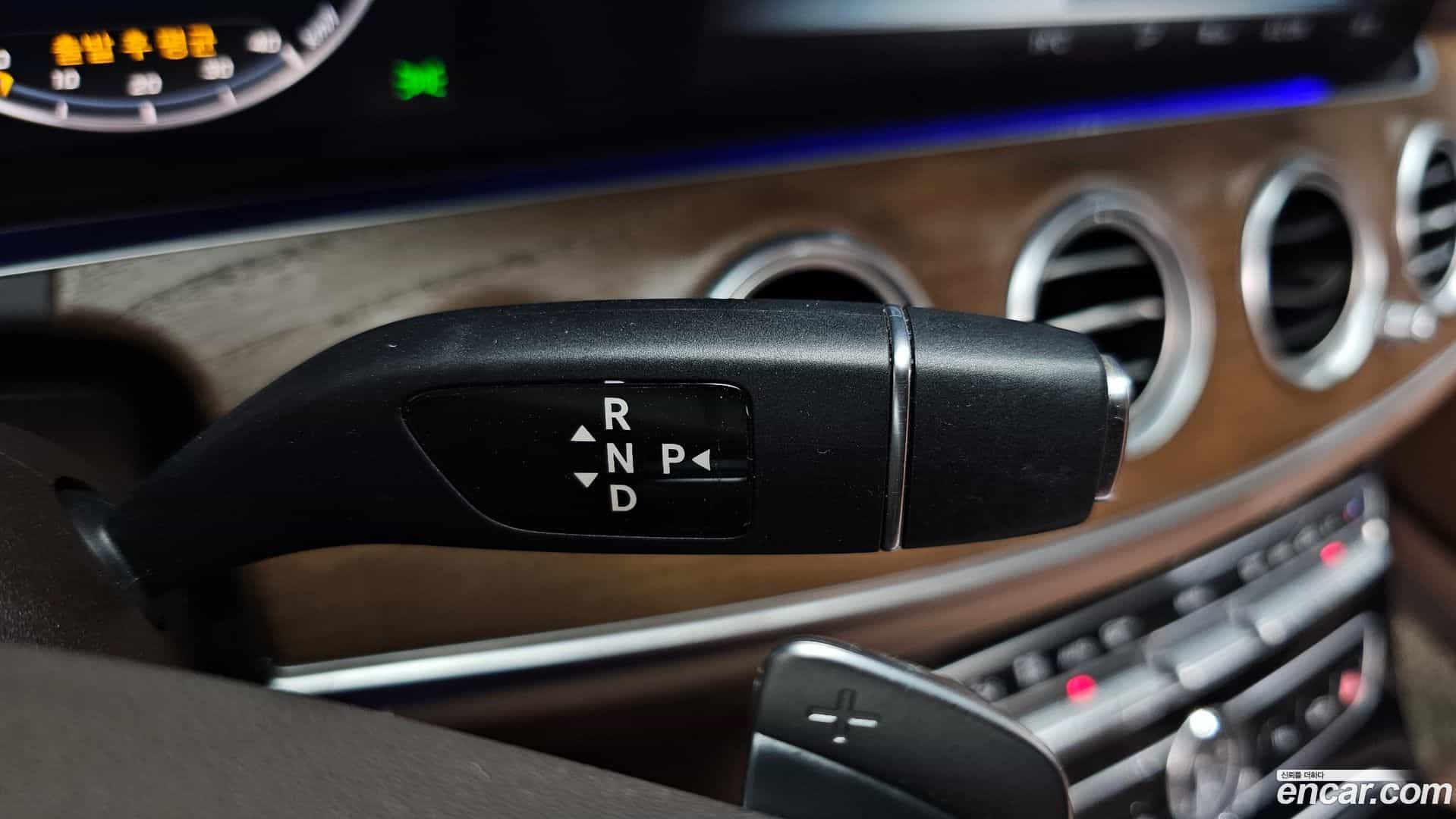 E-Class Mercedes-Benz 2018.2-INNER-009