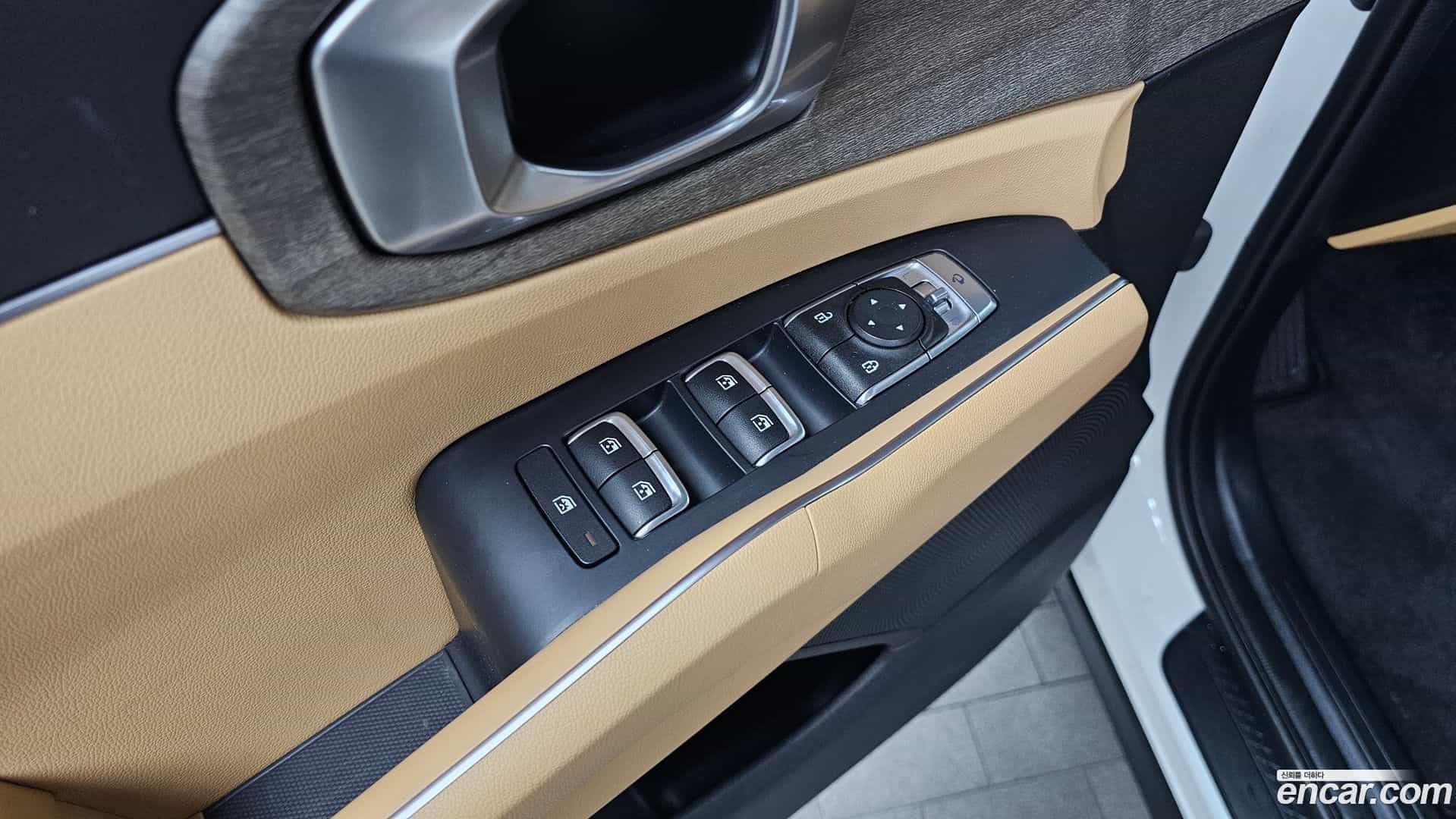 Sorento Kia 2022.5-OPTION-040