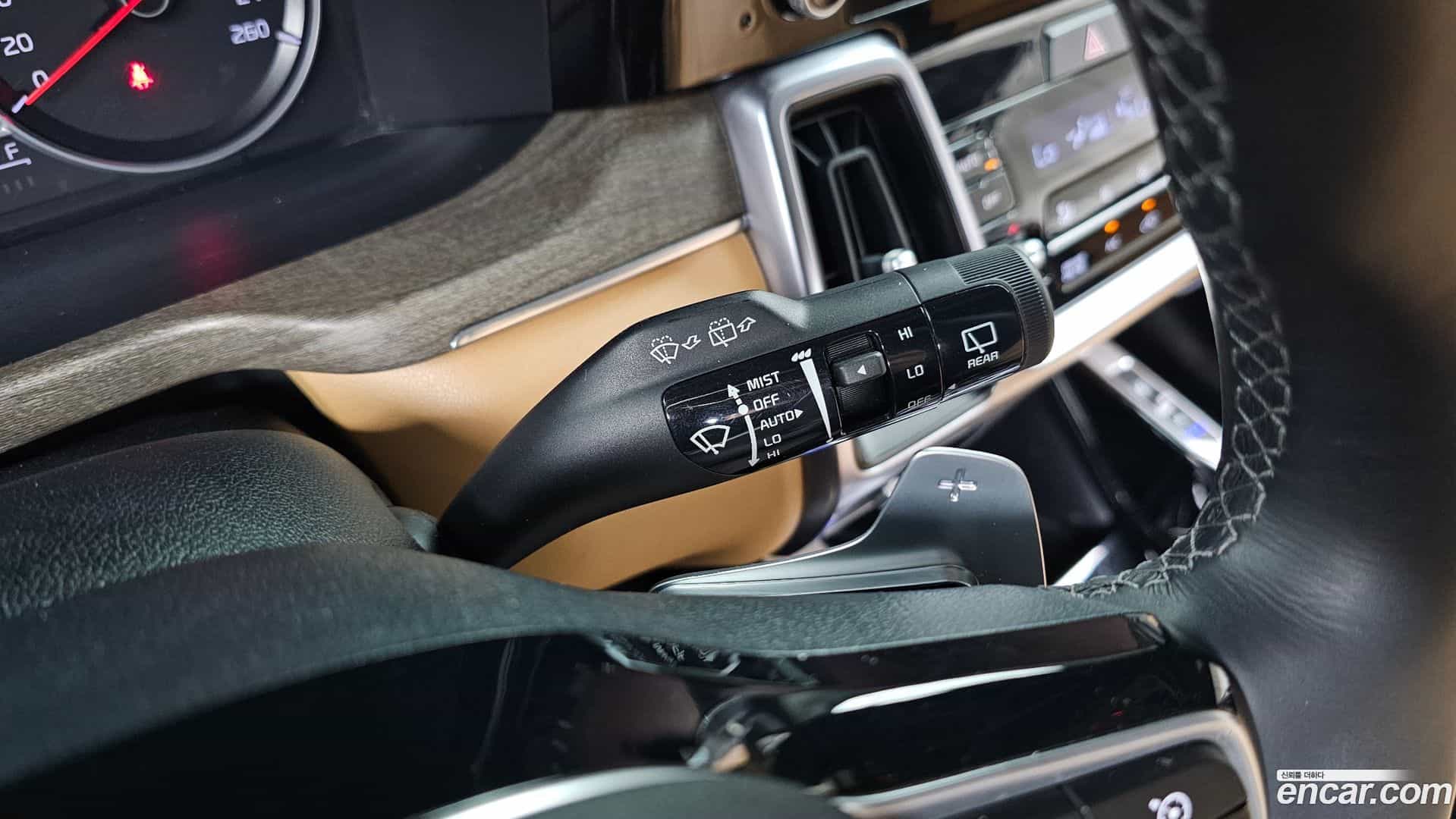 Sorento Kia 2022.5-OPTION-043