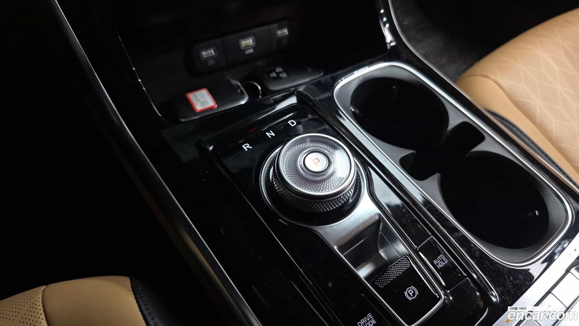 Canival Kia 2023.1-INNER-009