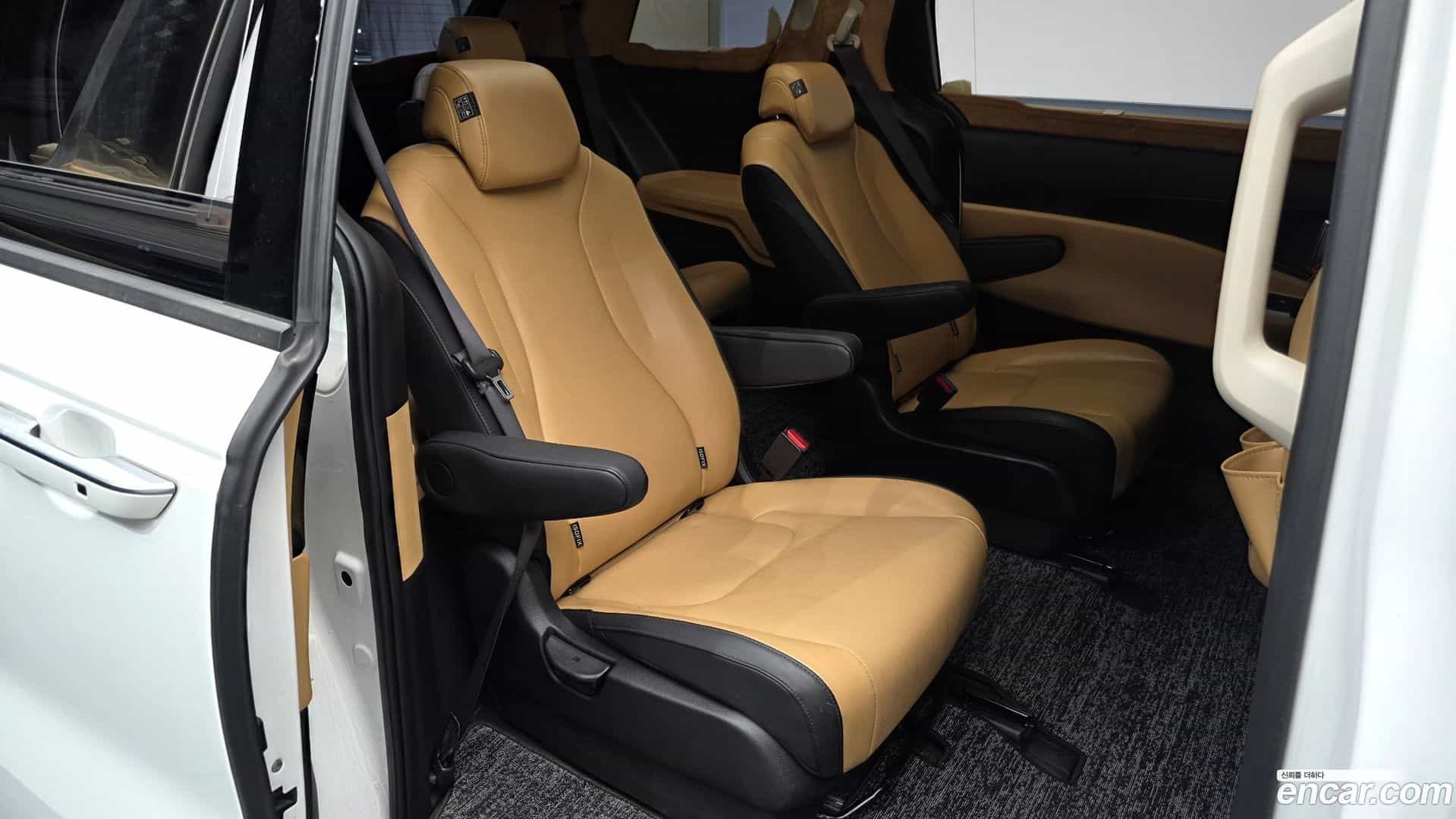 Canival Kia 2023.1-OPTION-015