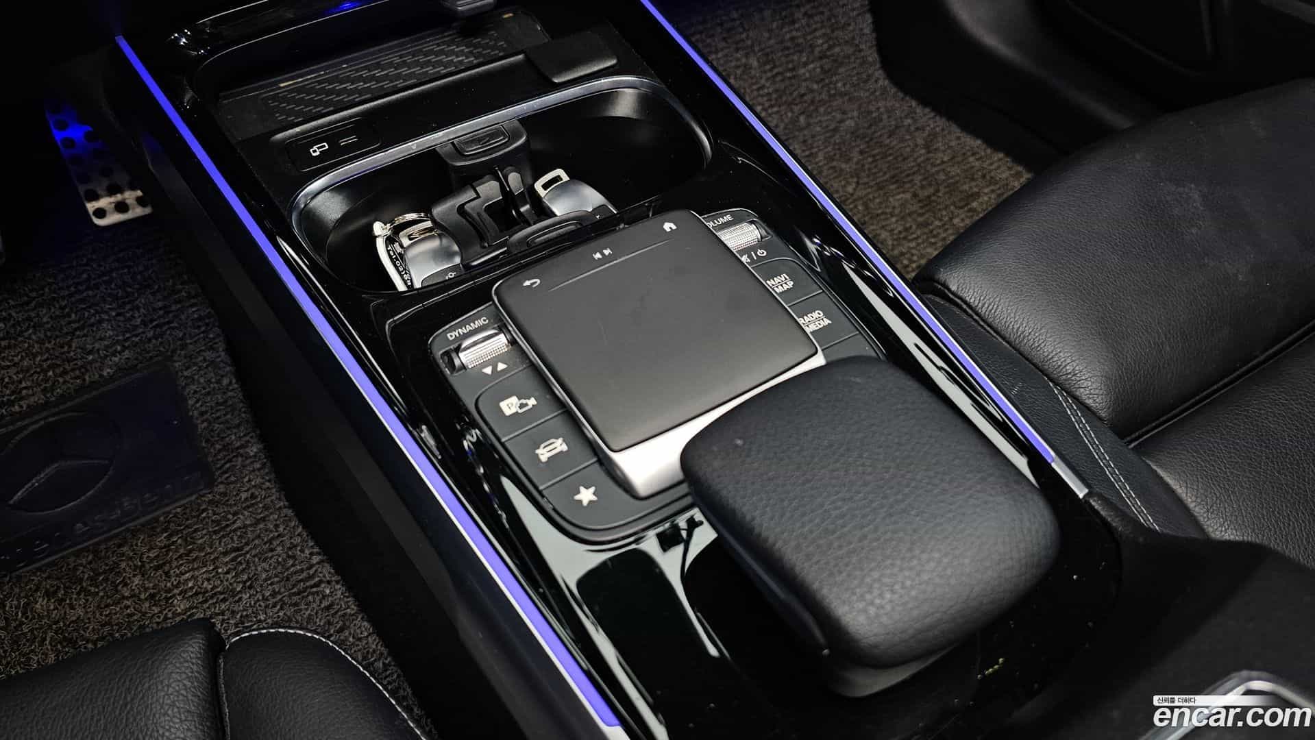 GLB-Class Mercedes-Benz 2021.5-OPTION-023