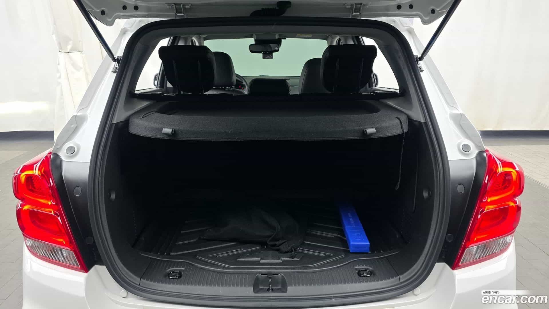 Trax Chevrolet 2020.10-OPTION-024