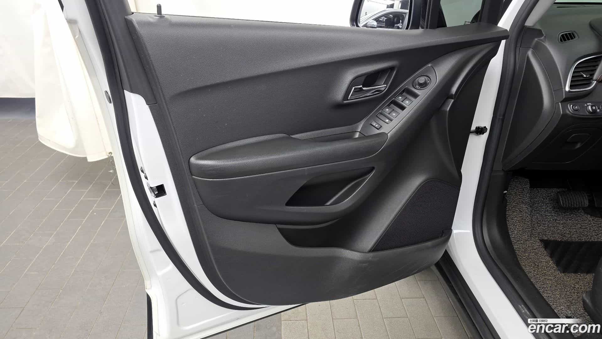 Trax Chevrolet 2020.10-INNER-034