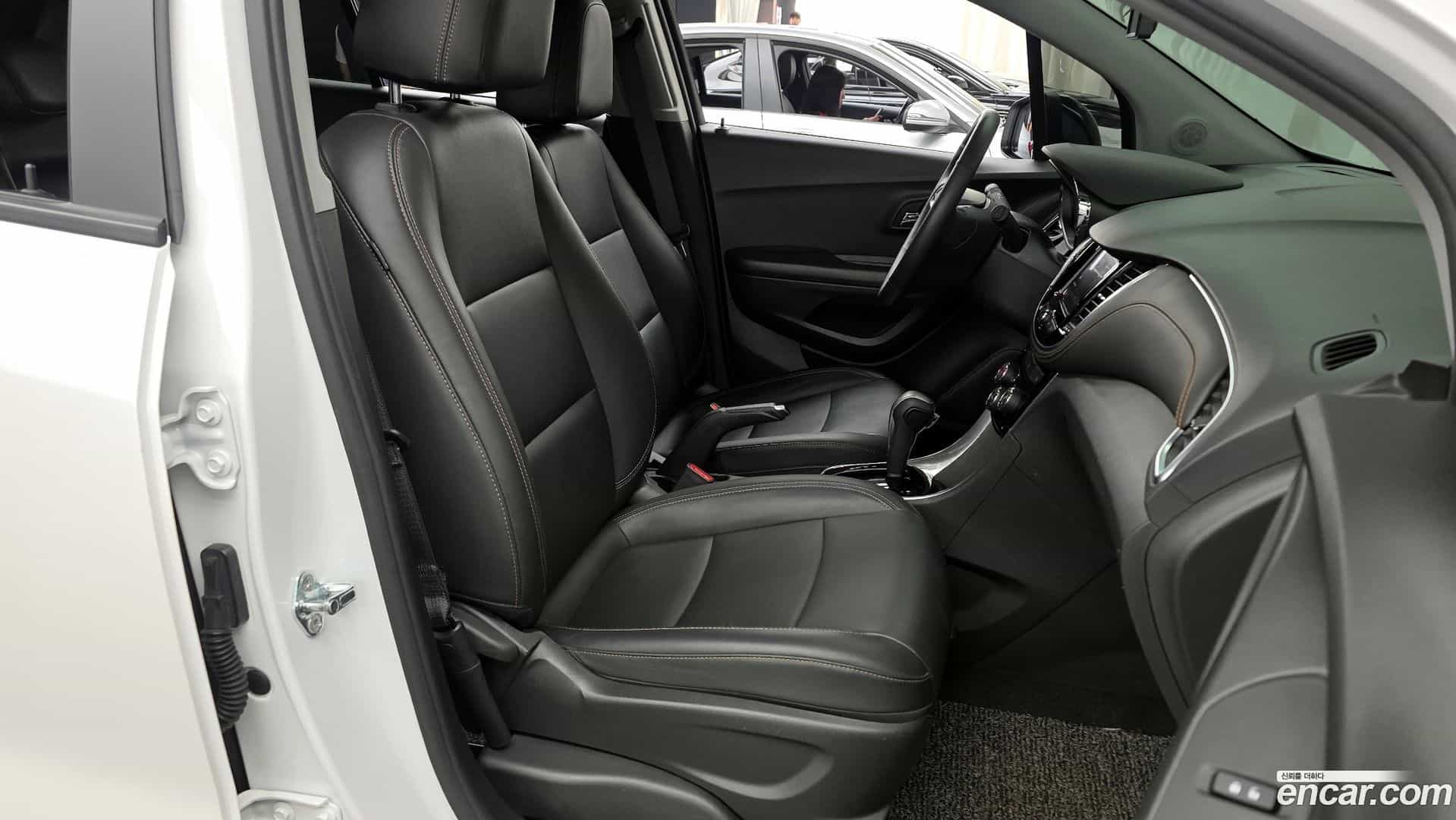 Trax Chevrolet 2020.10-INNER-036