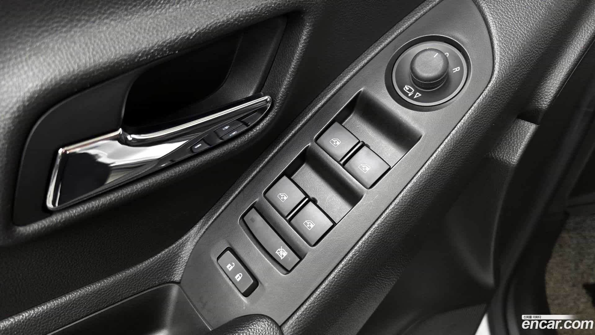 Trax Chevrolet 2020.10-OPTION-043