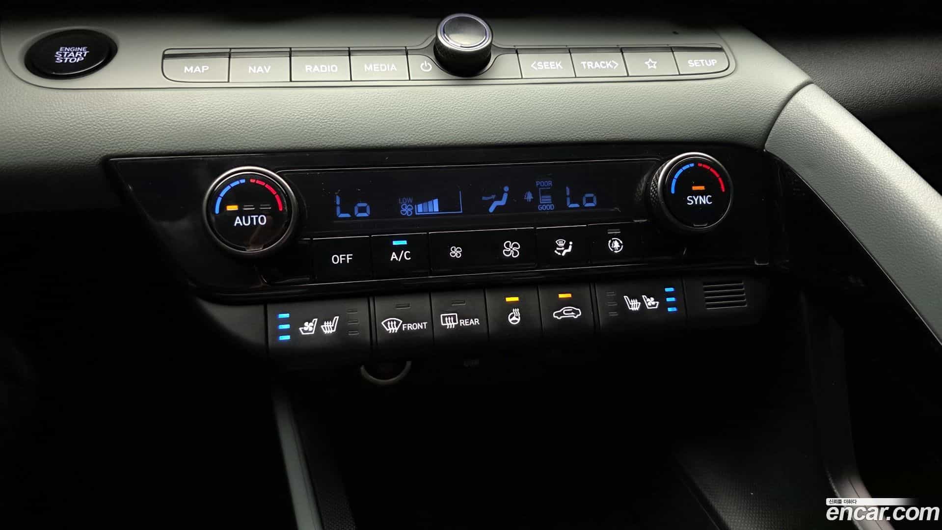 AVANTE Hyundai 2023.10-OPTION-020