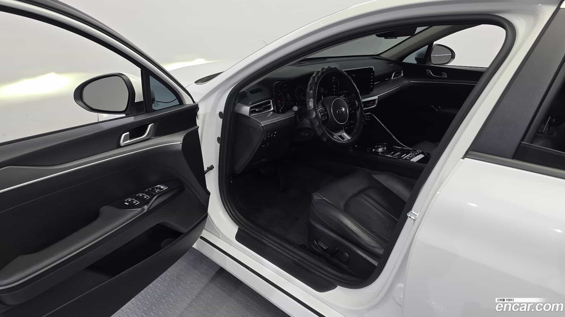 K5 Kia 2021.2-INNER-010