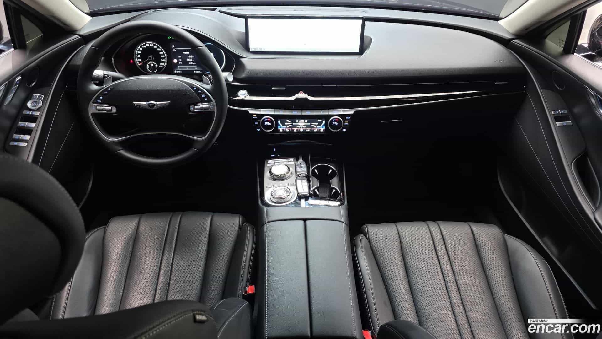 G80 Genesis 2023.2-INNER-007