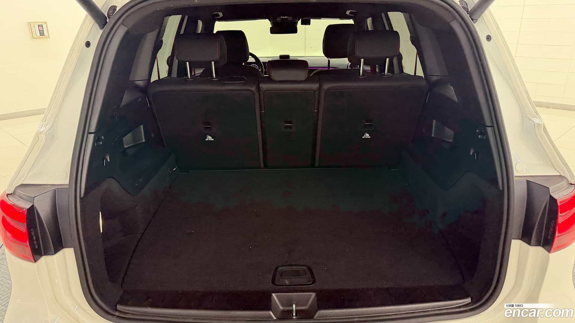 GLB-Class Mercedes-Benz 2025.4-OPTION-016