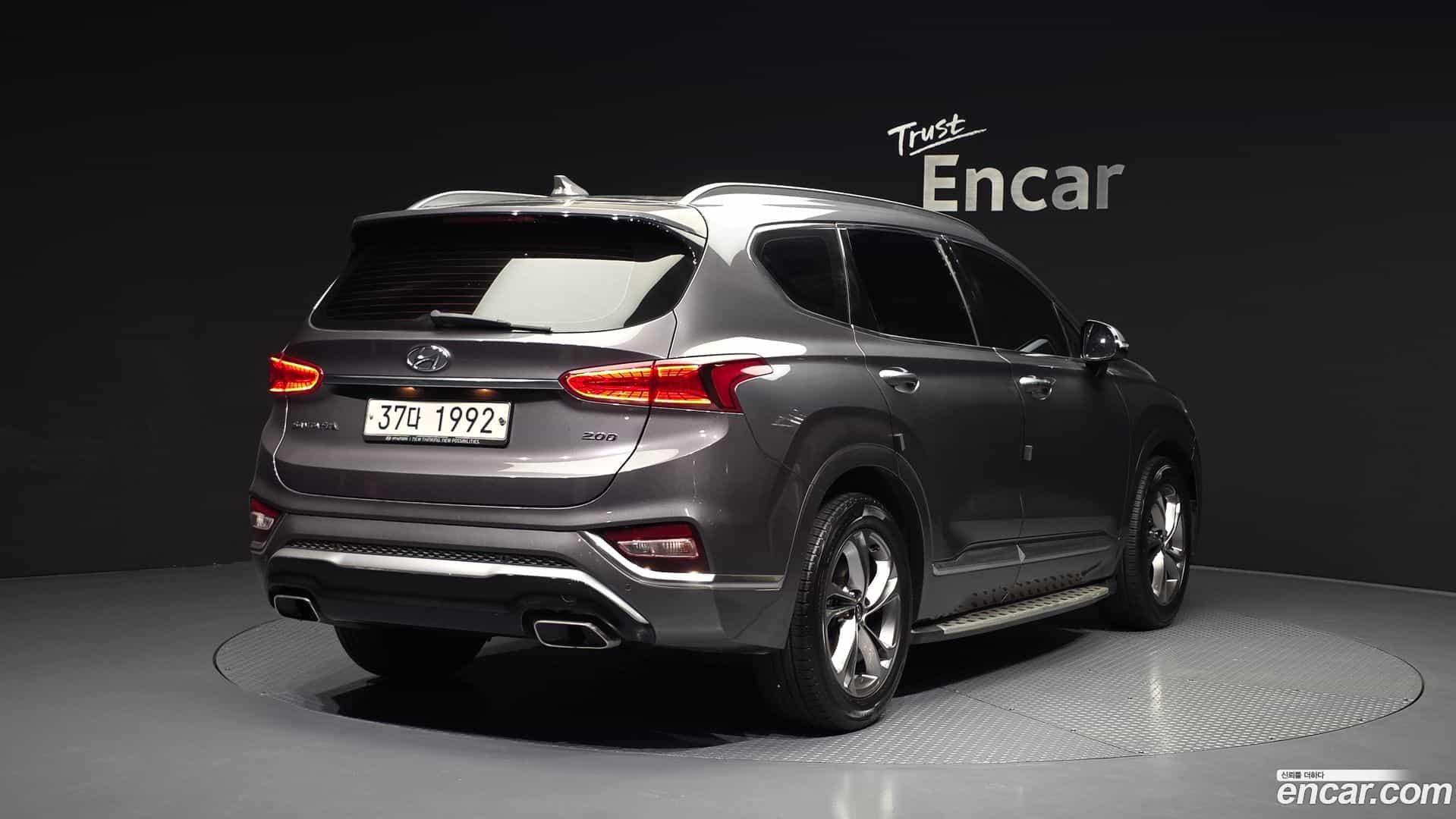 Santafe Hyundai 2018.9-OUTER-002