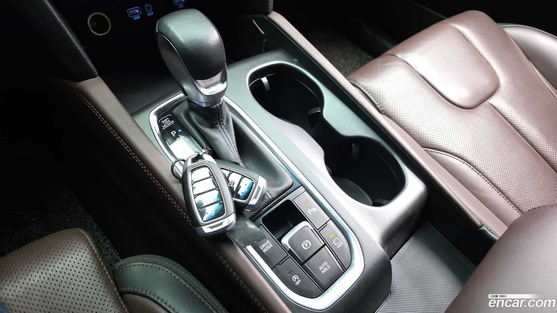 Santafe Hyundai 2018.9-INNER-009