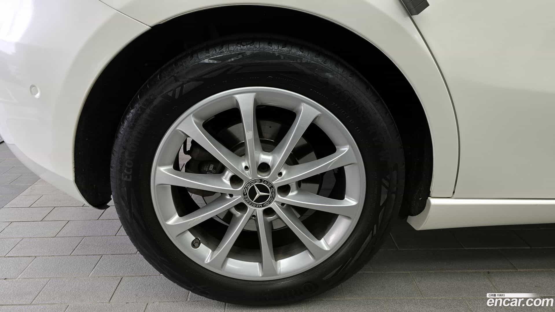 A-Class Mercedes-Benz 2020.4-OUTER-005
