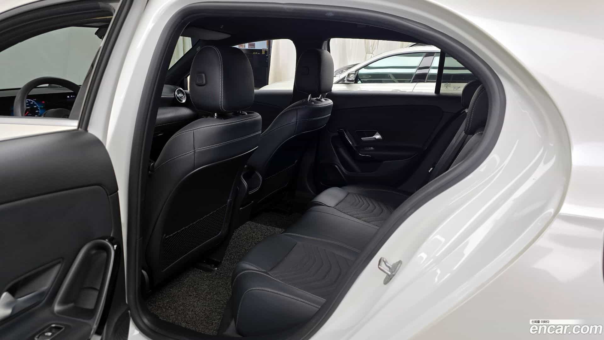 A-Class Mercedes-Benz 2020.4-INNER-036