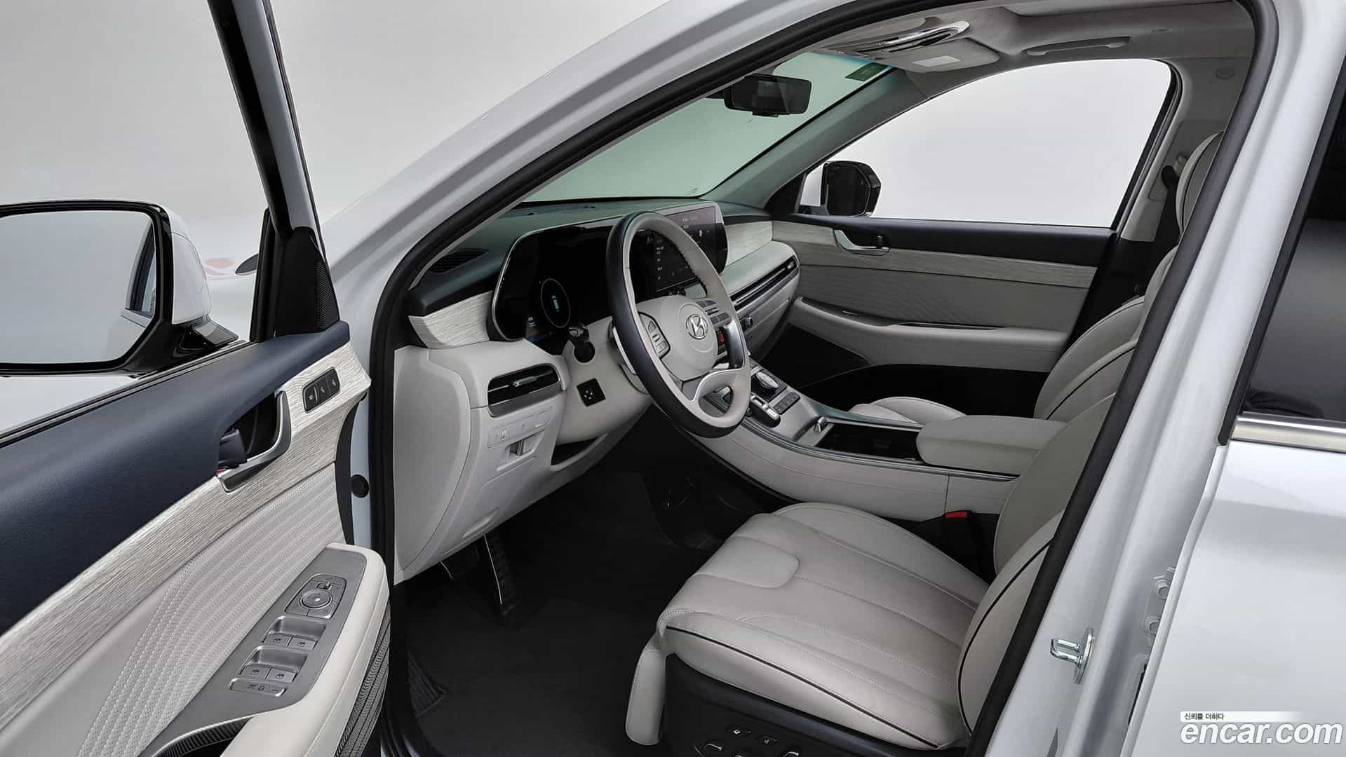 Palisade Hyundai 2023.1-INNER-010