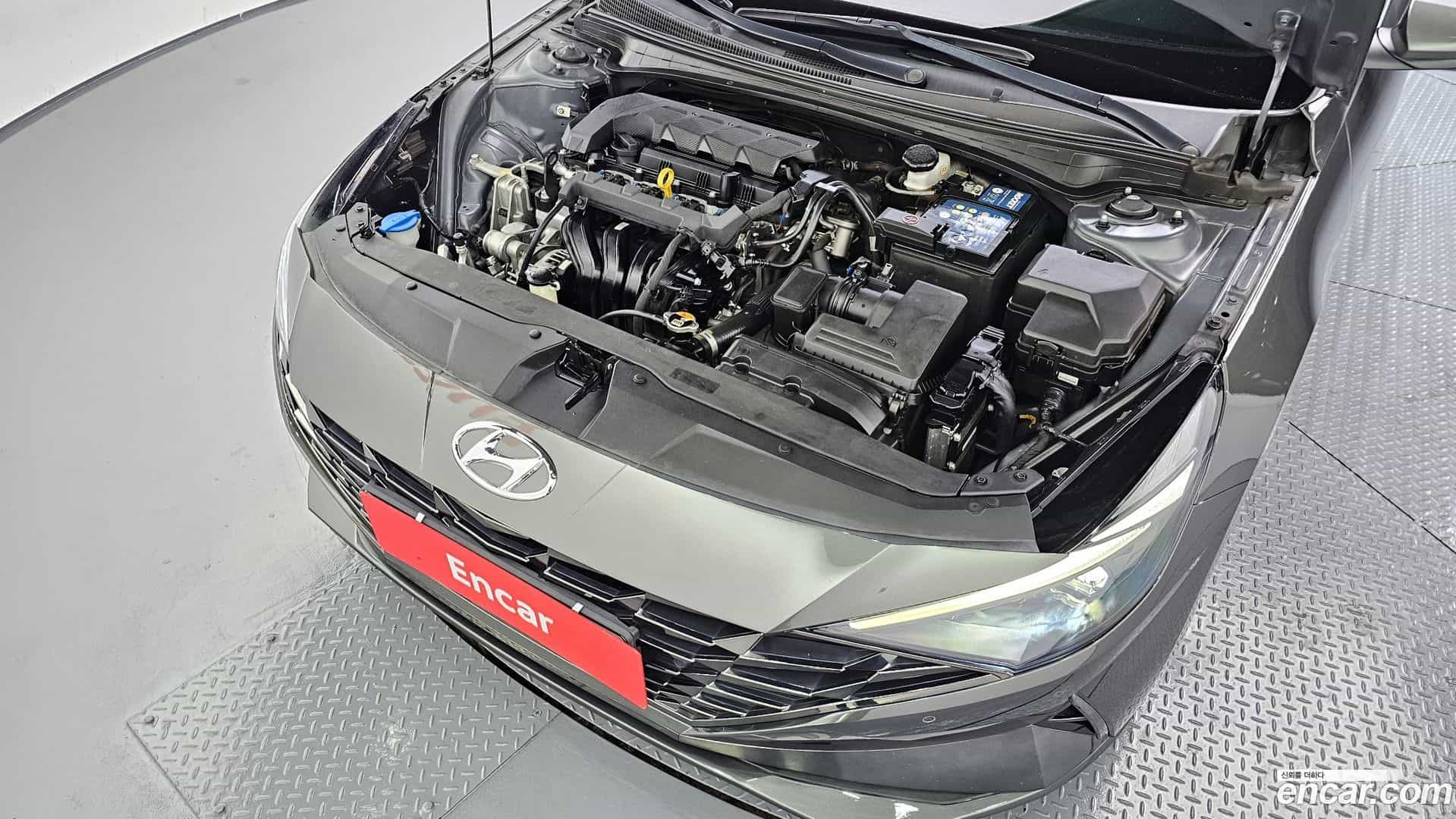 AVANTE Hyundai 2020.5-OUTER-006